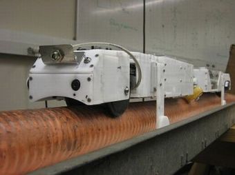 Sukūrė elektrinį robotą oro linijoms taisyti
