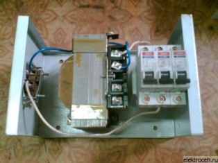 Home-made step-down transformer for damp rooms