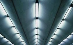 Electronic ballasts - what every fluorescent lamp needs!