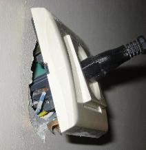 How to fix the outlet?