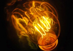 Interesting facts about the invention of incandescent lamps