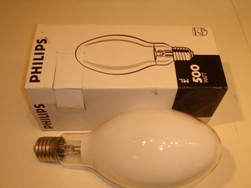 Lampu DRV: satu hibrid popular dua sumber berbeza