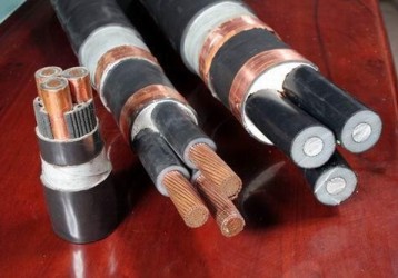 الكابلات الكهربائية مع الموصلات النحاس والألومنيوم