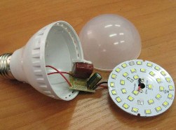 LED-lampa reparation