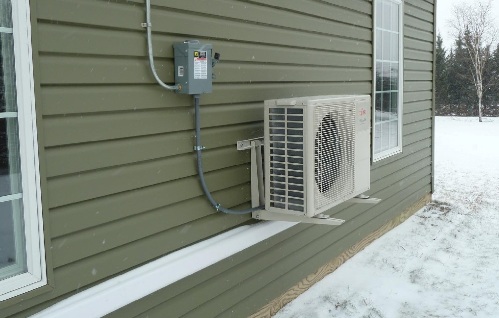 Calefacción y aire acondicionado de una casa de campo: características, ventajas y desventajas