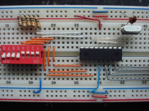 Microcontrolador en creatividad de radioaficionados