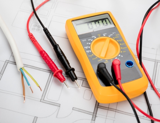 Što je brojčanik i kako pravilno zvoniti žice, kablove i razne električne opreme