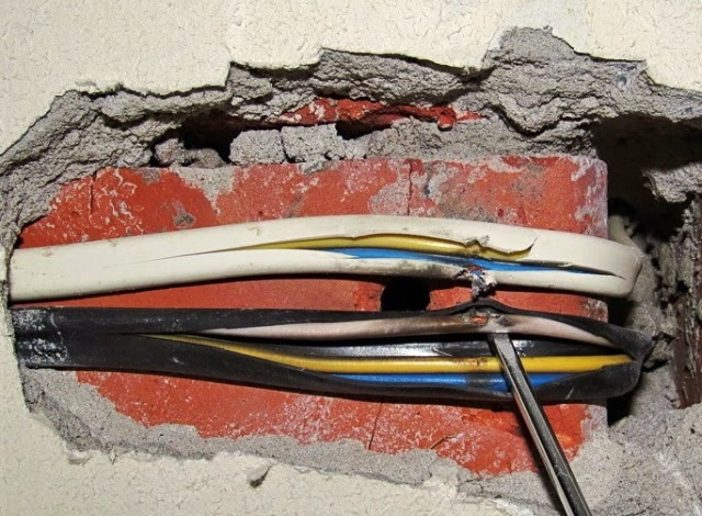 How to repair a wire, cable or cord