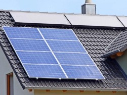 Painéis solares para alimentação autônoma em casa