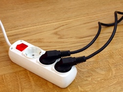 The main types of electrical extension cords for home