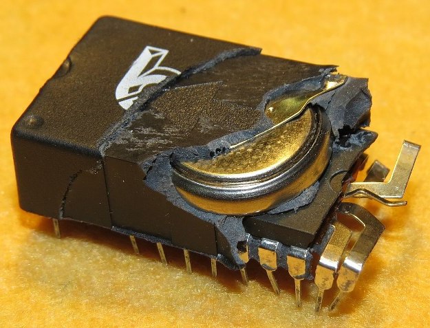 RTC chip beépített akkumulátorral