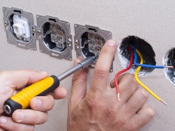 Errors when installing sockets and switches, how to prevent them